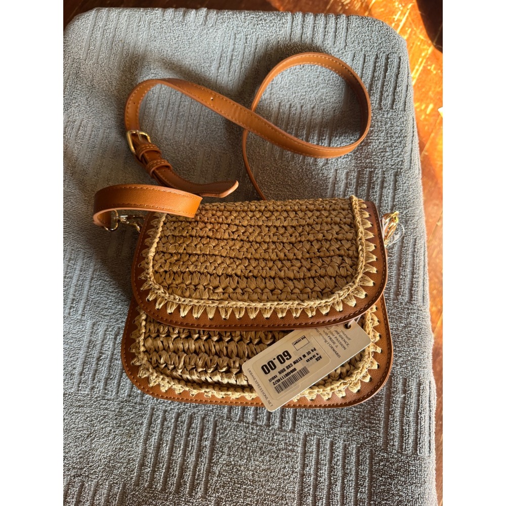 Urban Expressions Woven Straw Crossbody Bag Brown Vegan Leather Trim NWT
New
